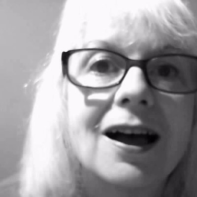 Profile Picture of Catherine Fitzgibbon (@LovecatsBaby) on Twitter