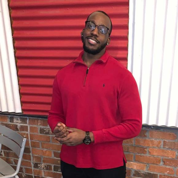 Profile Picture of Caleb Bernard (@cb14e) on Poshmark