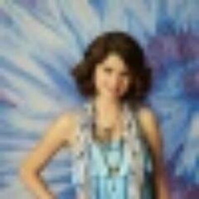 Profile Picture of Isabelle Pearson (@AbbeyIsabelle) on Twitter
