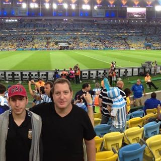 Profile Picture of Juli Zuker (@juli.zuker) on Facebook