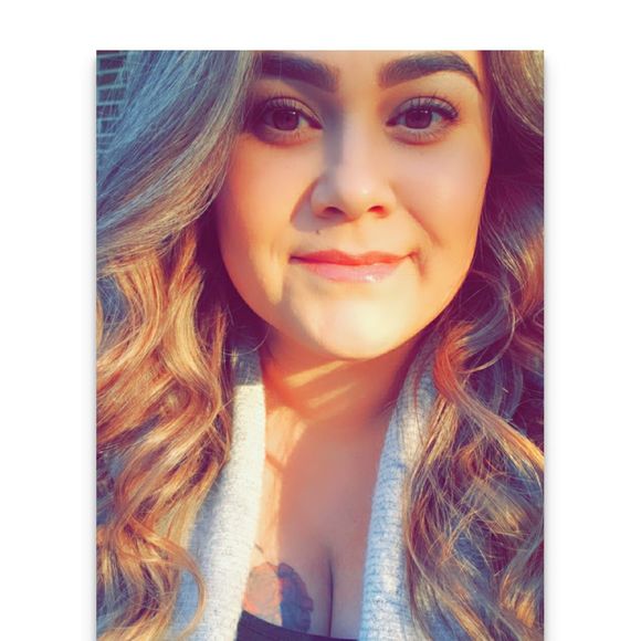 Profile Picture of Nancy Robles (@nancyrobles262) on Poshmark