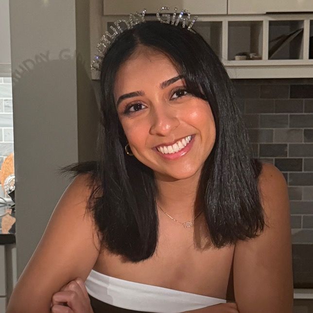 Profile Picture of Shreena (@shreenbeann) on Tiktok