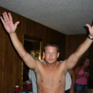 Jason Dillion - Facebook Profile Picture of Jason Dillion (@jason.dillion.9) on Facebook