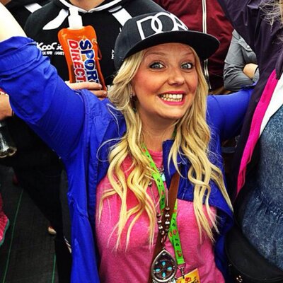 Profile Picture of Katie (@kattom80) on Twitter