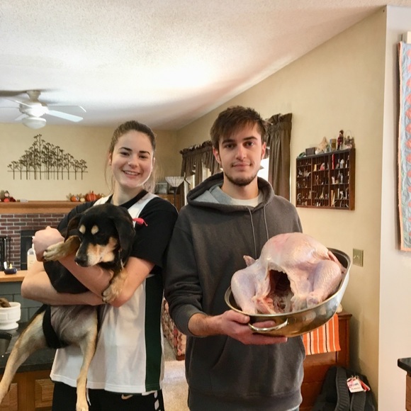 Profile Picture of Mitchell Debortoli (@debomitc) on Poshmark