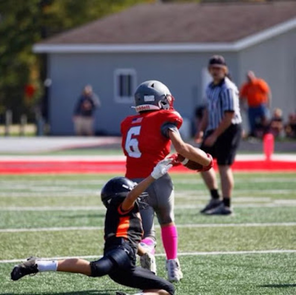 Profile Picture of Taylor Baxter (@taylorbaxter703) on Poshmark