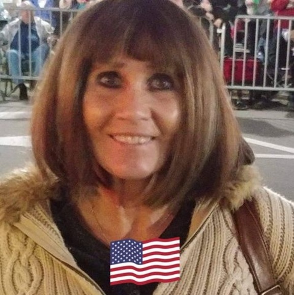 Profile Picture of Cindy Ware (@cindyware56) on Poshmark