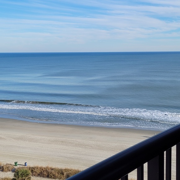 Profile Picture of Danny Wooten (@dawooten95) on Poshmark