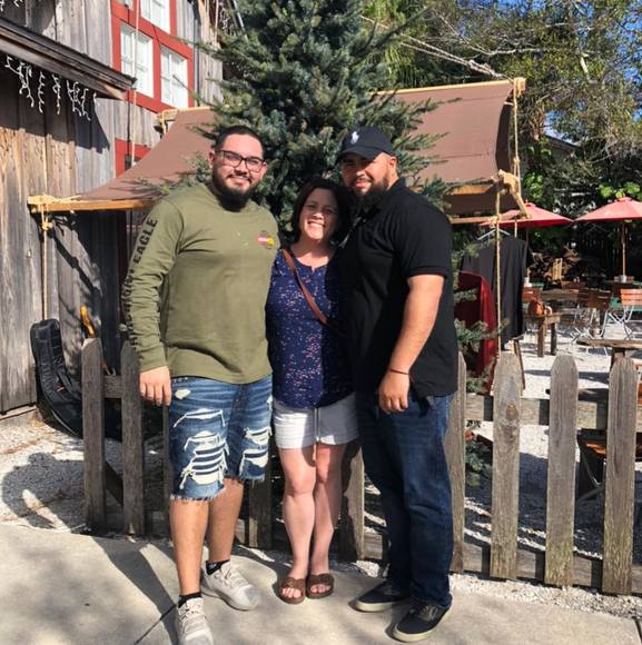 Profile Picture of Glenda Juliano (@janyjuliano) on Poshmark