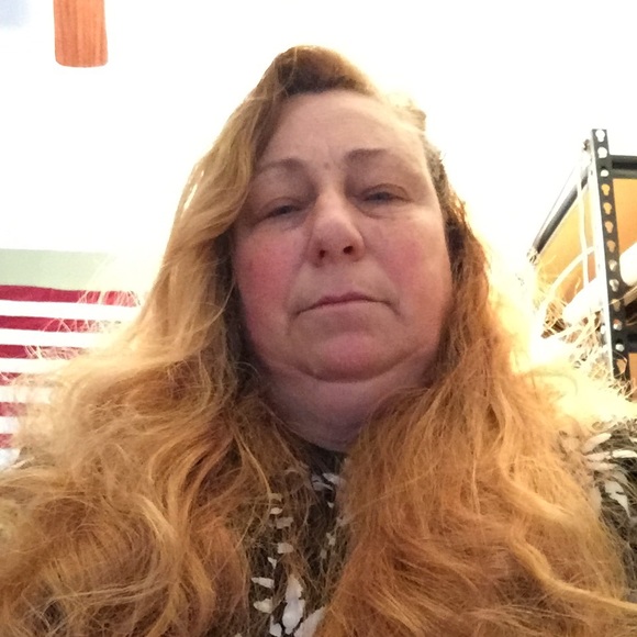 Profile Picture of Elvira Iannarilli (@iram_lc) on Poshmark