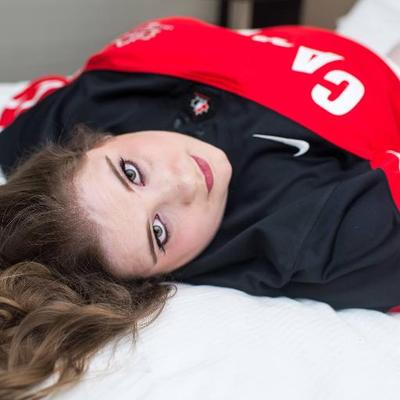 Profile Picture of Angela S. Stone (@AngelaSStone) on Twitter