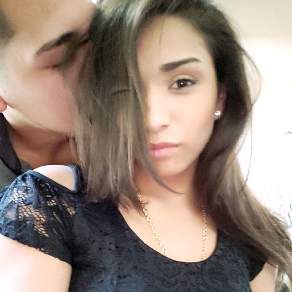 Profile Picture of Omar Munoz (@ofmunoz) on Poshmark