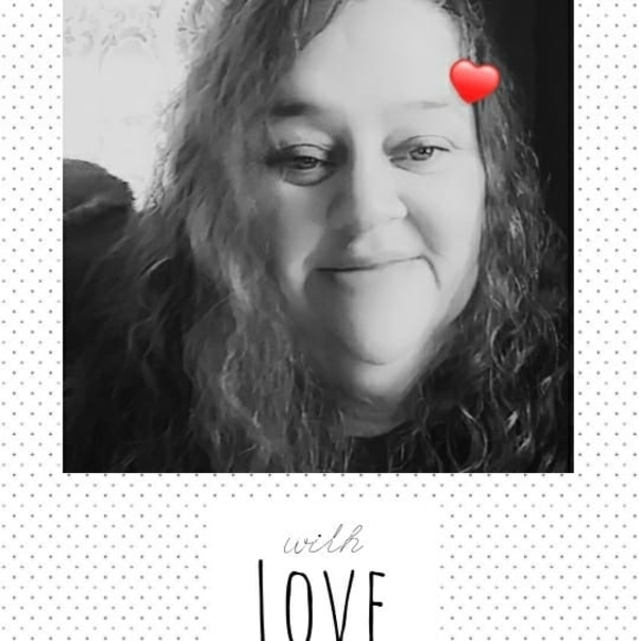 Profile Picture of Donna Campbell (@donnamarie38) on Poshmark