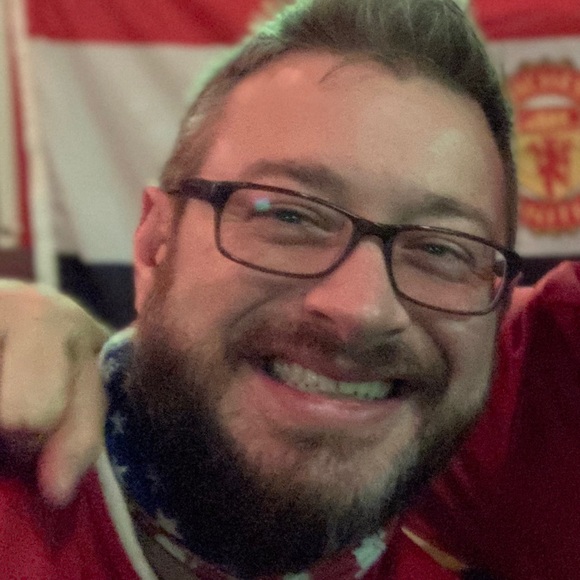 Robert Vanecek - Poshmark Profile Picture of Robert Vanecek (@robbyv528) on Poshmark