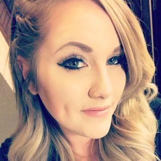 Profile Picture of Katie Marquez (@mermaid_marquez) on Instagram