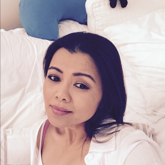 Profile Picture of Paula Keo (@sreysook) on Poshmark