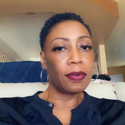 Profile Picture of Dr. Cynthia Levy (@NeeCee00641341) on Twitter