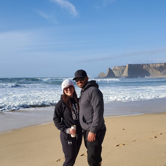 Alexis Martirano - Poshmark Profile Picture of Alexis Martirano (@alexislynne123) on Poshmark