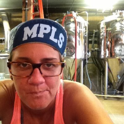 Profile Picture of Shay Yeackley (@shaykay44) on Twitter