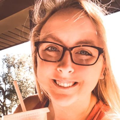 Profile Picture of Beverly Schmidt (@BeverlyScmidt) on Twitter