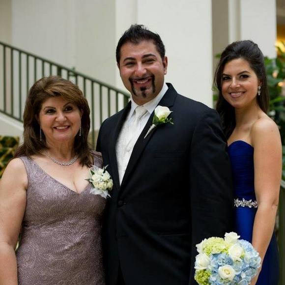 Profile Picture of Shahla Tahamtan (@shahlatahamtan) on Poshmark