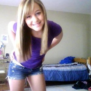 Profile Picture of Abby Bradshaw (@xoxoabbybabe14) on Myspace