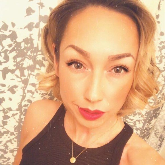 Profile Picture of Carmen Meseguer lima (@carmenml17) on Poshmark