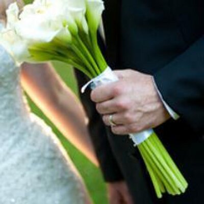 Profile Picture of Elizabeth Bailey (@BaileyWeddings) on Twitter