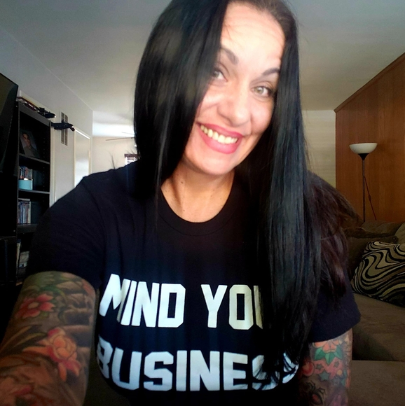 Karen Delcastillo - Poshmark Profile Picture of Karen Delcastillo (@karendelc) on Poshmark