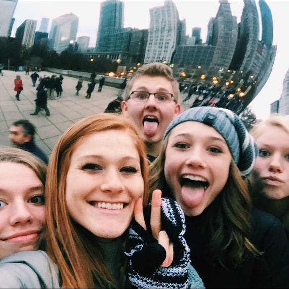 Josie Lemirande - Poshmark Profile Picture of Josie Lemirande (@josielemirande) on Poshmark