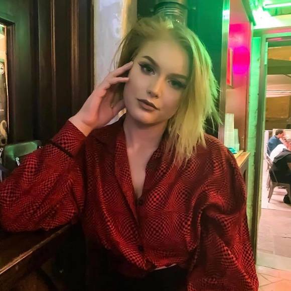 Profile Picture of Emily Haase (@emmymay800) on Poshmark