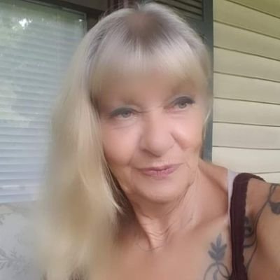 Profile Picture of Carol Blessing (@CarolBlessing6) on Twitter