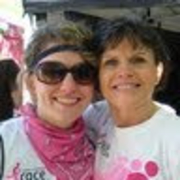 Kelly Pankiewicz - Poshmark Profile Picture of Kelly Pankiewicz (@k_pankiewicz) on Poshmark