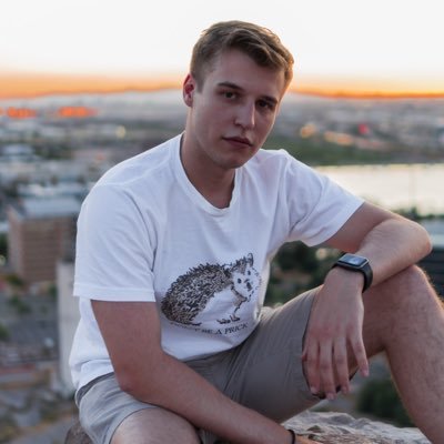 Profile Picture of Andrew Valentine (@AndrewV503) on Twitter