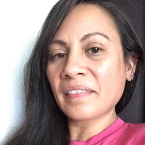 Noreen Canionero - Poshmark Profile Picture of Noreen Canionero (@konagirl75) on Poshmark