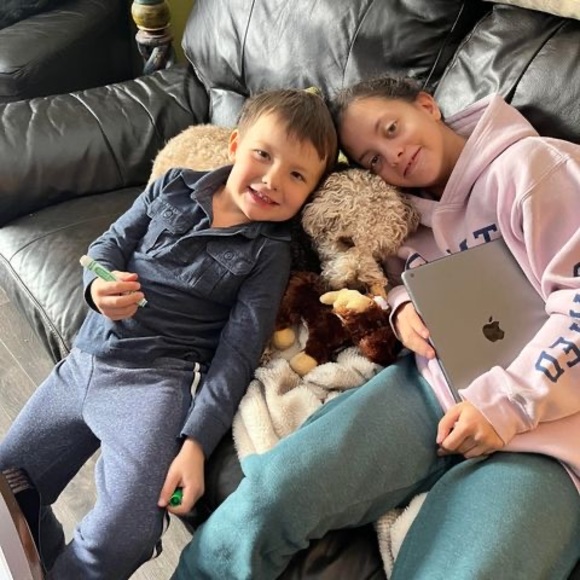 Profile Picture of Debbie Dunseath (@rdunseath) on Poshmark