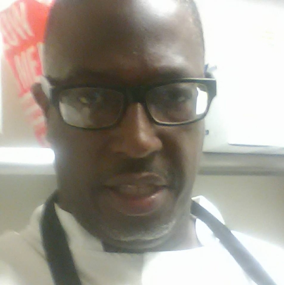 Profile Picture of Craig Benford (@crgbenford) on Poshmark