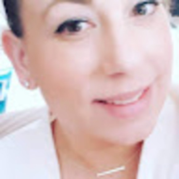 Profile Picture of Megan Marier (@meganmarier) on Poshmark