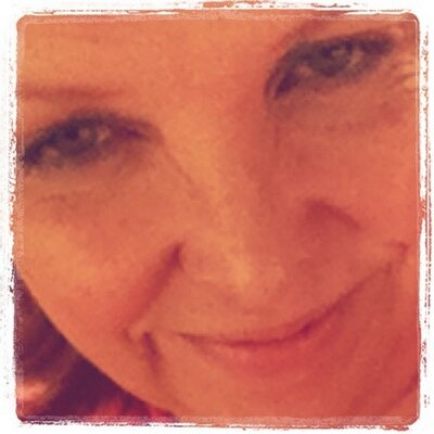 Profile Picture of Lori Devlin (@lydevlin) on Twitter