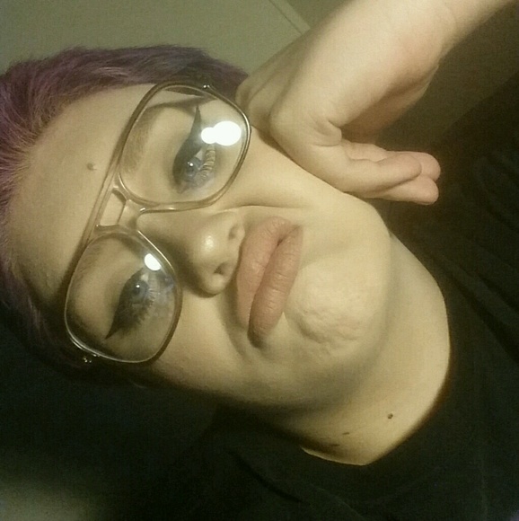 Tasiah Melchionne - Poshmark Profile Picture of Tasiah Melchionne (@issababe) on Poshmark