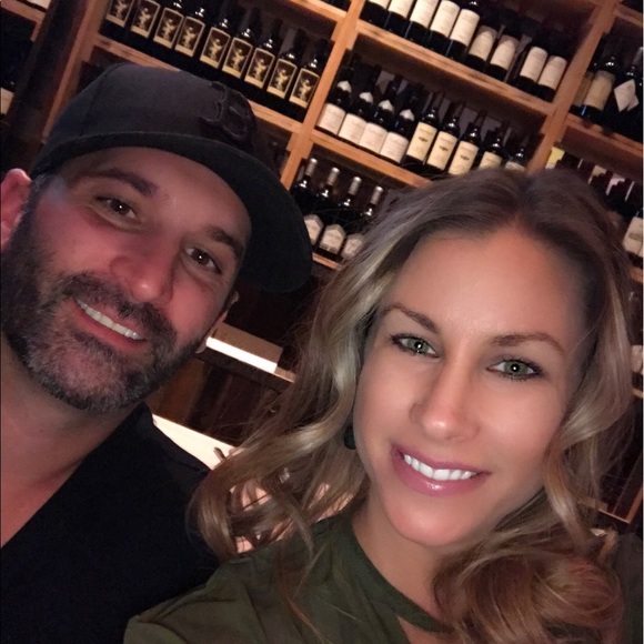 Profile Picture of Breanne Bringle (@mrsbringle) on Poshmark