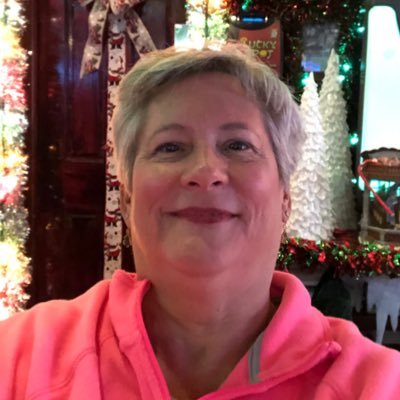 Profile Picture of Cindy Irwin (@CindyIr00553584) on Twitter