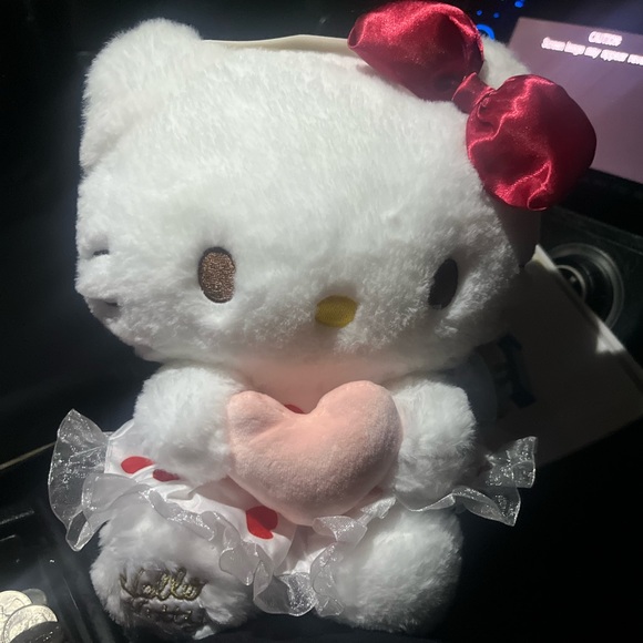 Profile Picture of Biancaa S (@biancaa_s) on Poshmark