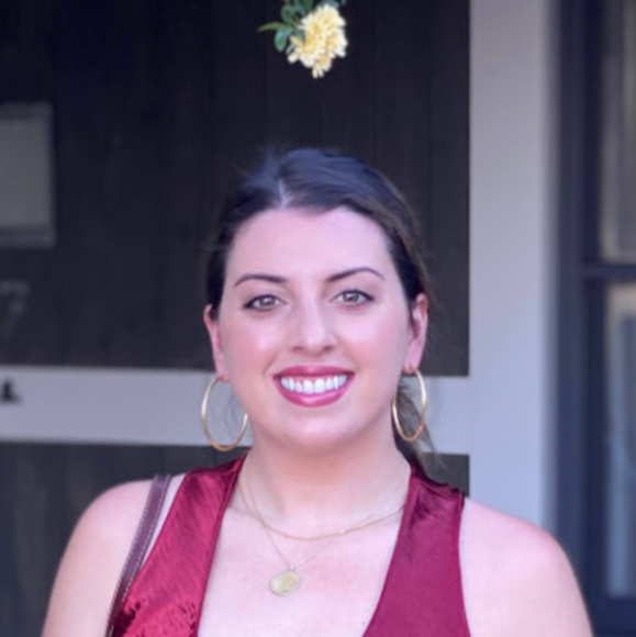 Camellia Sarmadi - Poshmark Profile Picture of Camellia Sarmadi (@cfsarmadi) on Poshmark