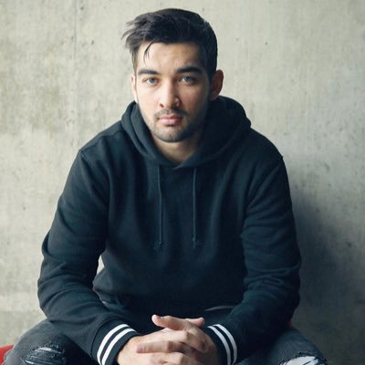 Profile Picture of John Byron (@JohnByronMusic) on Twitter