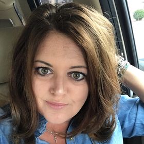 Profile Picture of Elizabeth Hall Realtor RE/MAX Elite (@elizabethl_hall) on Pinterest