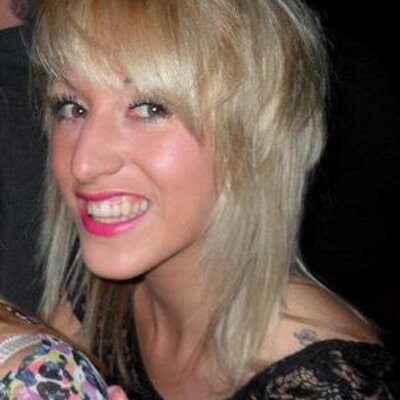 Profile Picture of Lora Tayloron Twitter