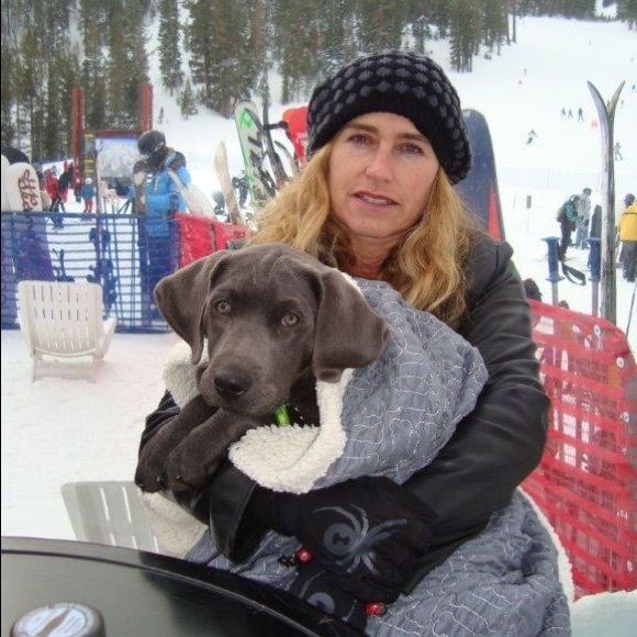 Profile Picture of Michellle Harwin (@mharwin) on Poshmark