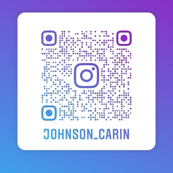 Profile Photo of Carin Johnson (@carinjohnson656) on Poshmark