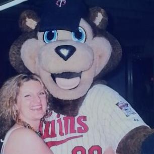 Profile Picture of Stacy Hurd (@@stacyhurd218) on Twitter